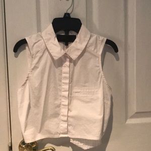 Kendall & Kylie  button up crop top